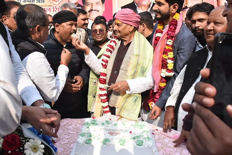 सपा के वरिष्ठ नेता शिवपाल सिंह&hellip;