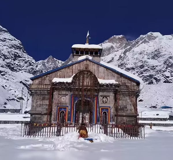 Uttarakhand Weather Update: बदरीनाथ-केदारनाथ में बर्फबारी, राज्य में…