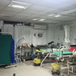 लखनऊ CHC में लापरवाही: ओटी टेबल पर गर्भवती को छोड़ सो गया स्टाफ