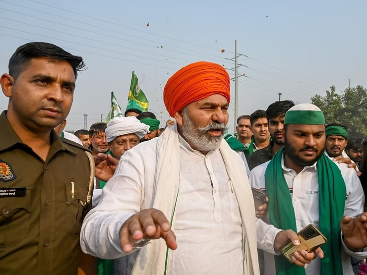 देहरादून में किसानों का कूच&hellip;