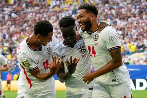 England Edge France in Historic 10-Goal Thriller to…