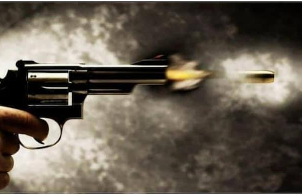 कैसरबाग में कैफे विवाद के बाद फायरिंग, युवक…