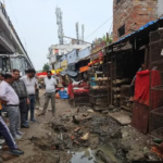 लखनऊ के टूडियागंज में 400 घरों और दुकानों की बिजली सप्लाई बंद, सड़क खुदाई बनी वजह