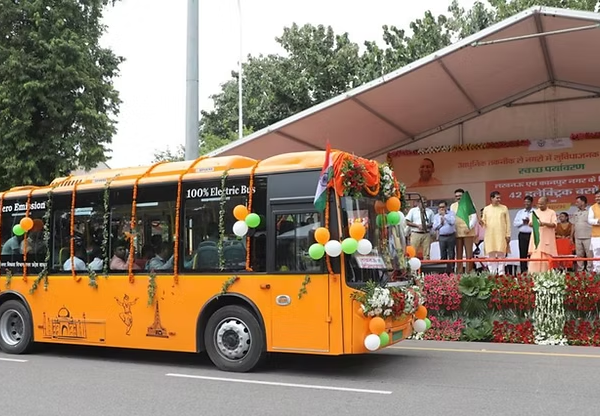 लखनऊ और कानपुर में 200 इलेक्ट्रिक बसों के…