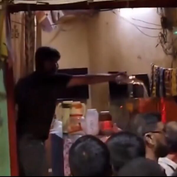 कैसरबाग में चाय की दुकान में आग लगाने&hellip;