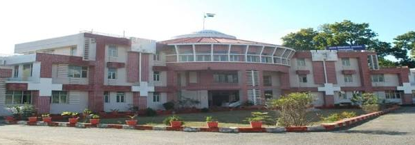 उत्तराखंड में 1452 जनप्रतिनिधियों पर तीन साल का…
