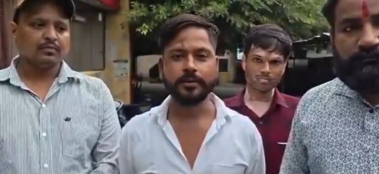 शाहजहांपुर में सराफा कारोबारी की बाइक में स्मैक रखने का आरोप, 4 पुलिसकर्मियों पर FIR