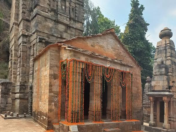 कुमाऊं के 48 मंदिरों का होगा कायाकल्प, धामी सरकार ने तेज किया मिशन