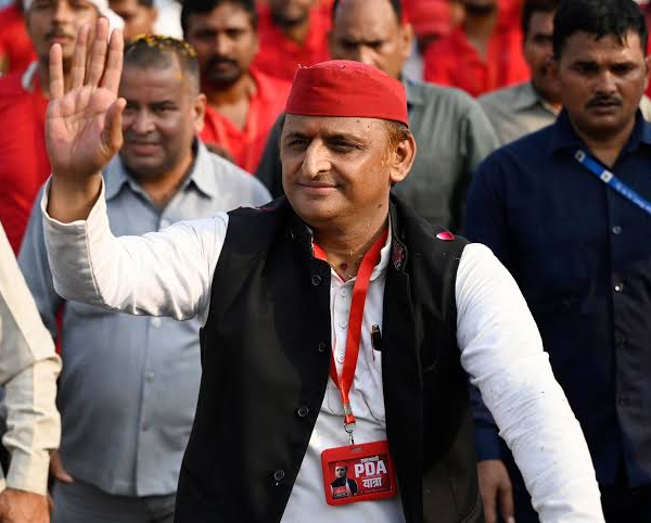 2027 की तैयारी में सपा सक्रिय, अखिलेश आज…