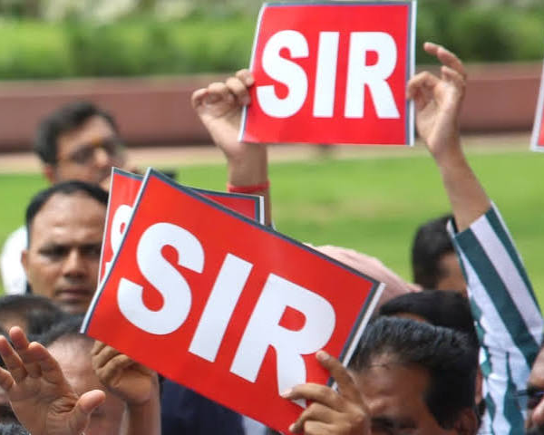 SIR के बाद छूटे नाम जोड़ने के लिए…