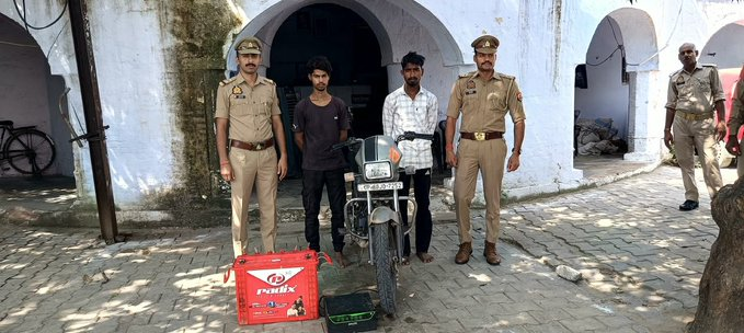 आगरा में जनसेवा केंद्र चोरी का खुलासा, दो&hellip;