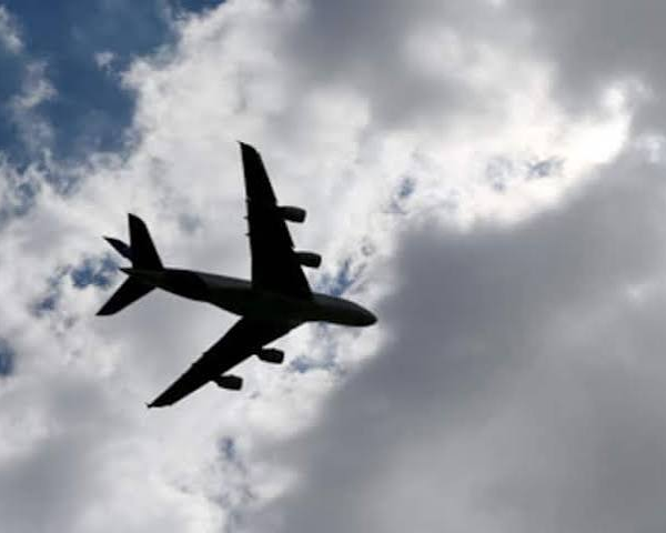 लखनऊ से रियाद जाने वाली उड़ान जेद्दा डायवर्ट